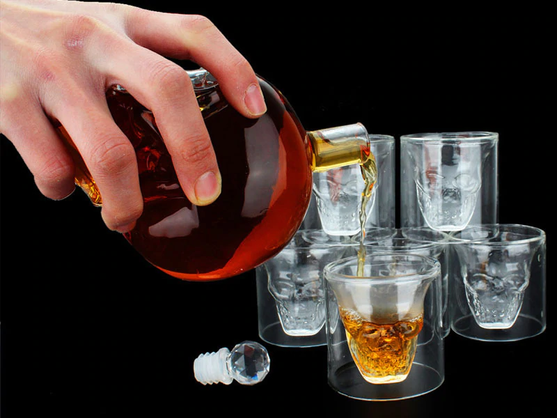 Crystal Skull Drink Set®